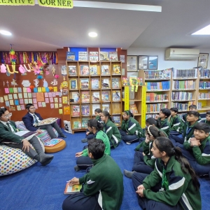 Friday Fabulous Tales @ 7 February, 2025